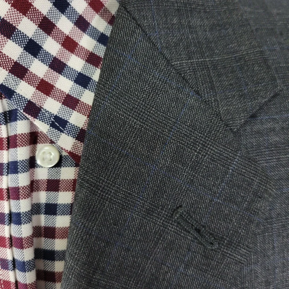Alfani Men's Sport Coat Blazer Three Button Charcoal Gray‎ Plaid Wool Size 40L